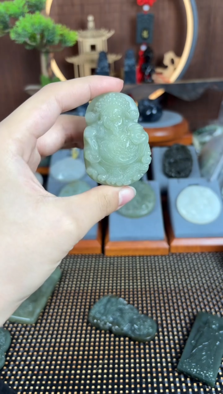 【闪购商品】和田玉颈饰未镶嵌1