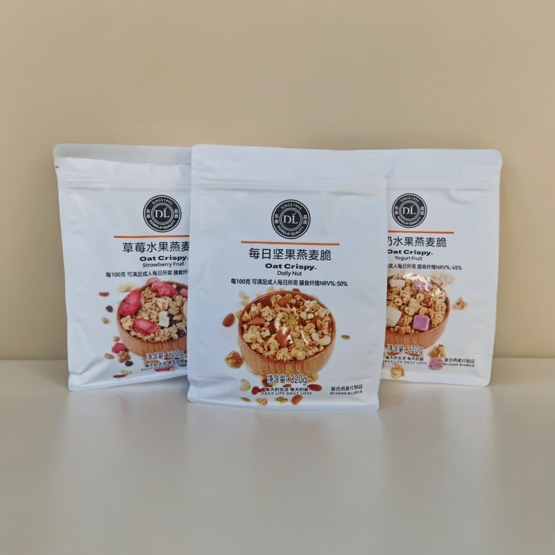 胖东来代购坚果草莓酸奶水果燕麦脆320g零食