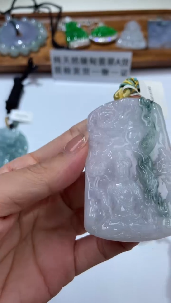 翡翠未镶嵌挂件284817