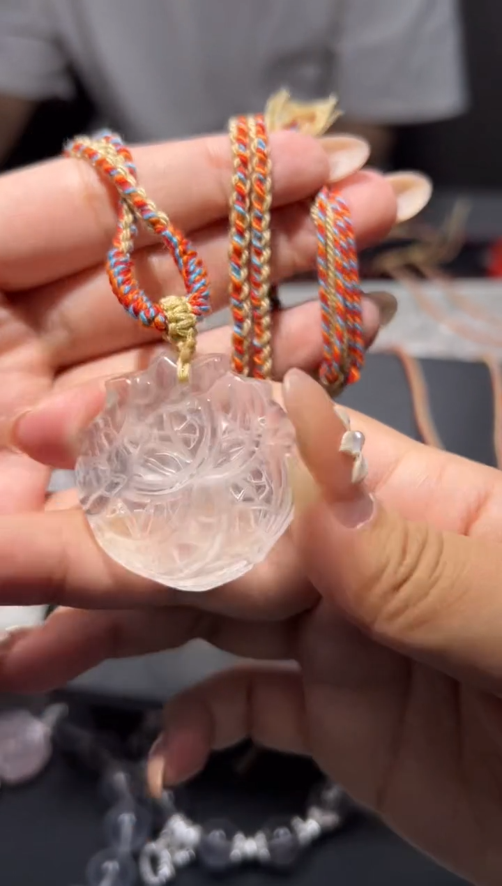 吊坠(赠链)未镶嵌水晶巴西白水晶狐狸牌吊坠2