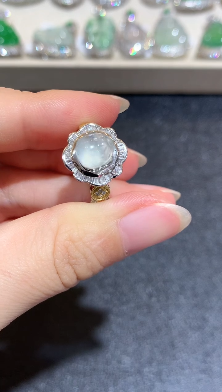 【闪购商品】翡翠戒指18K金镶嵌C95   