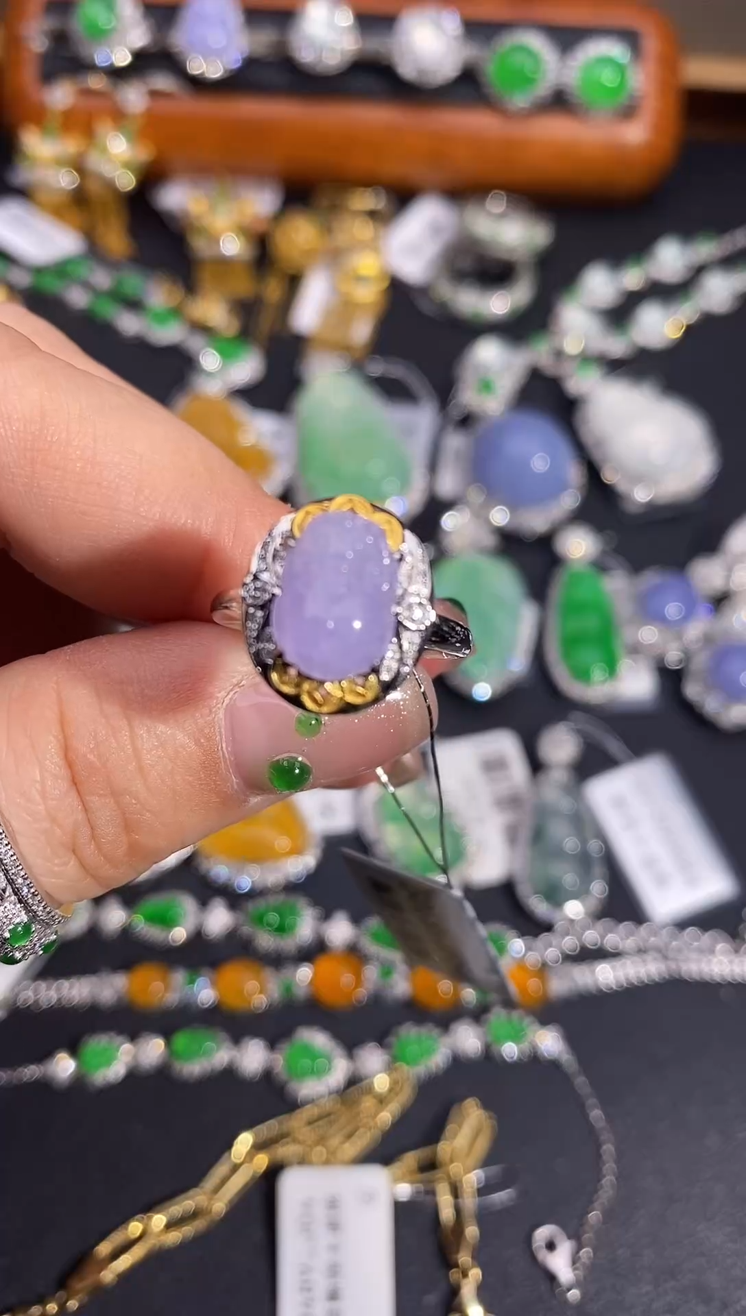 【闪购商品】翡翠戒指18K金镶嵌戒指