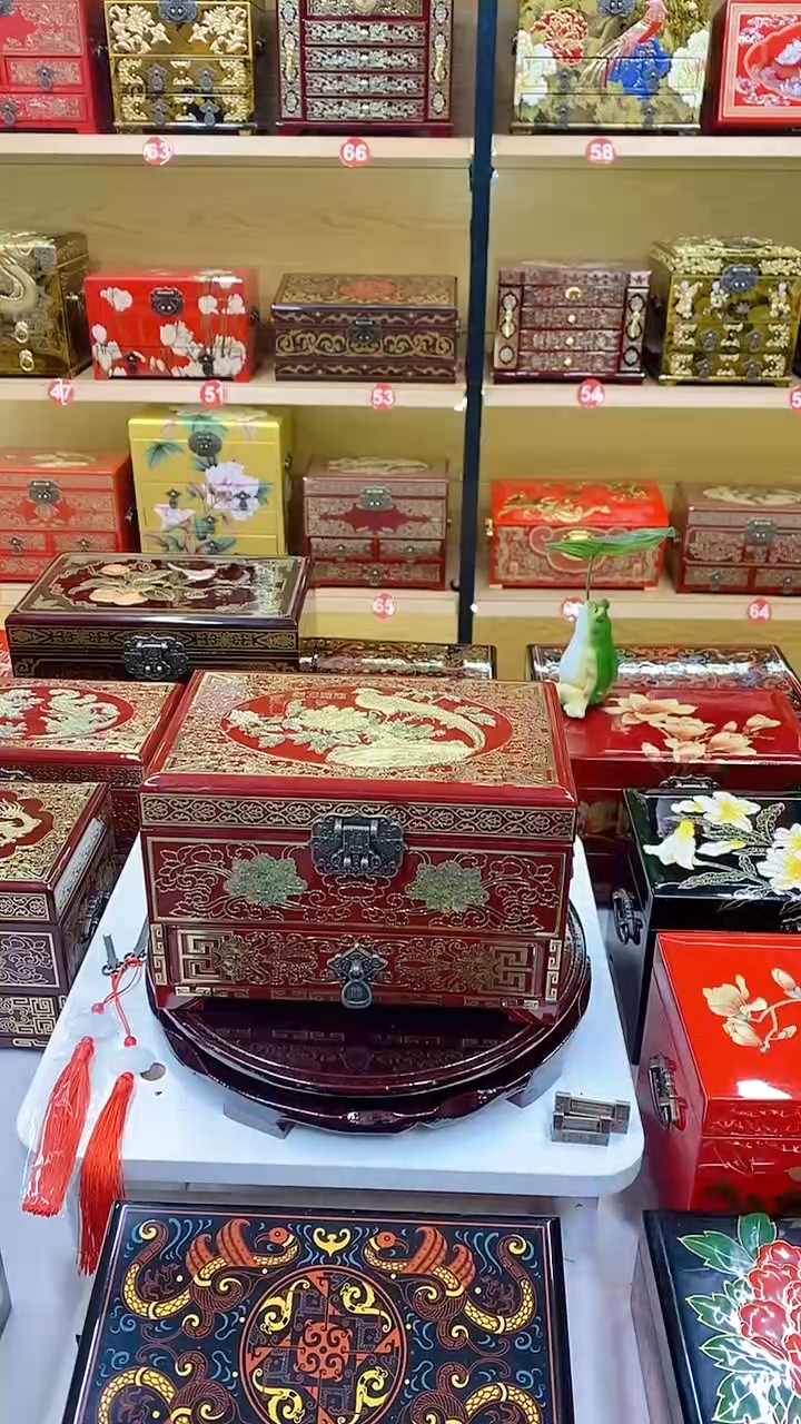 【闪购商品】23酒红三层铜丝贝壳镶嵌锦上添花