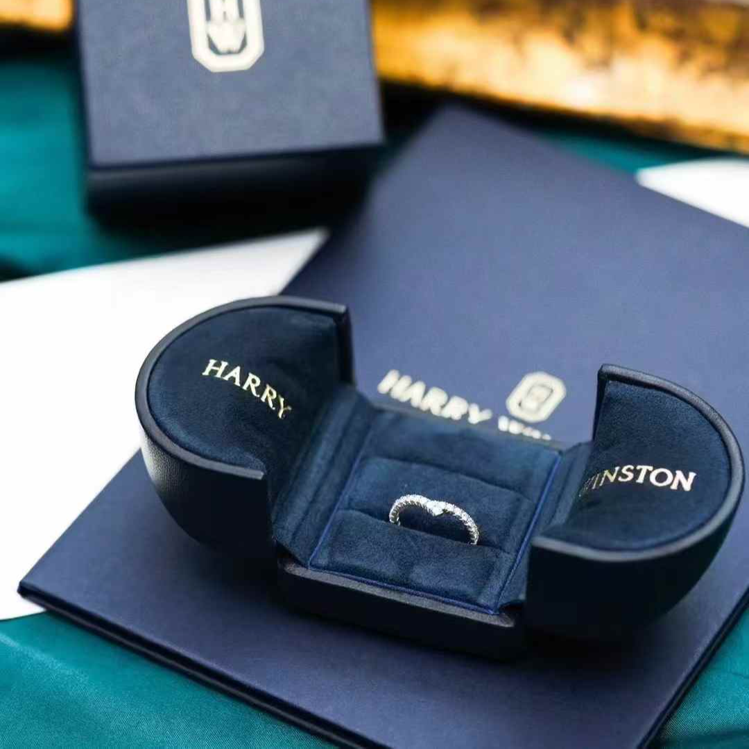 99新 Harry Winston/海瑞温斯顿 Ribbon满钻戒指 