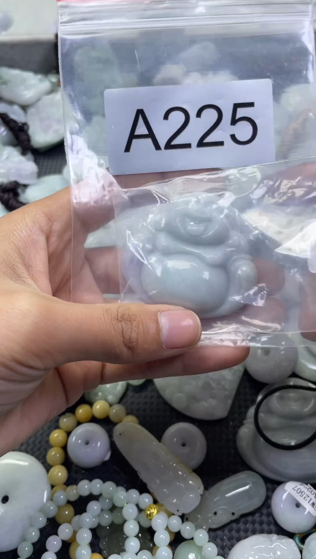 颈饰未镶嵌翡翠A225