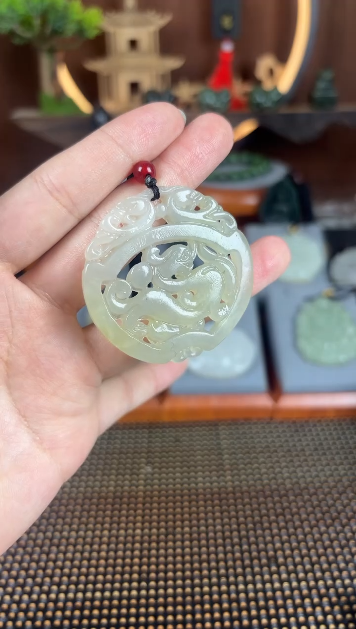 【闪购商品】和田玉颈饰未镶嵌1