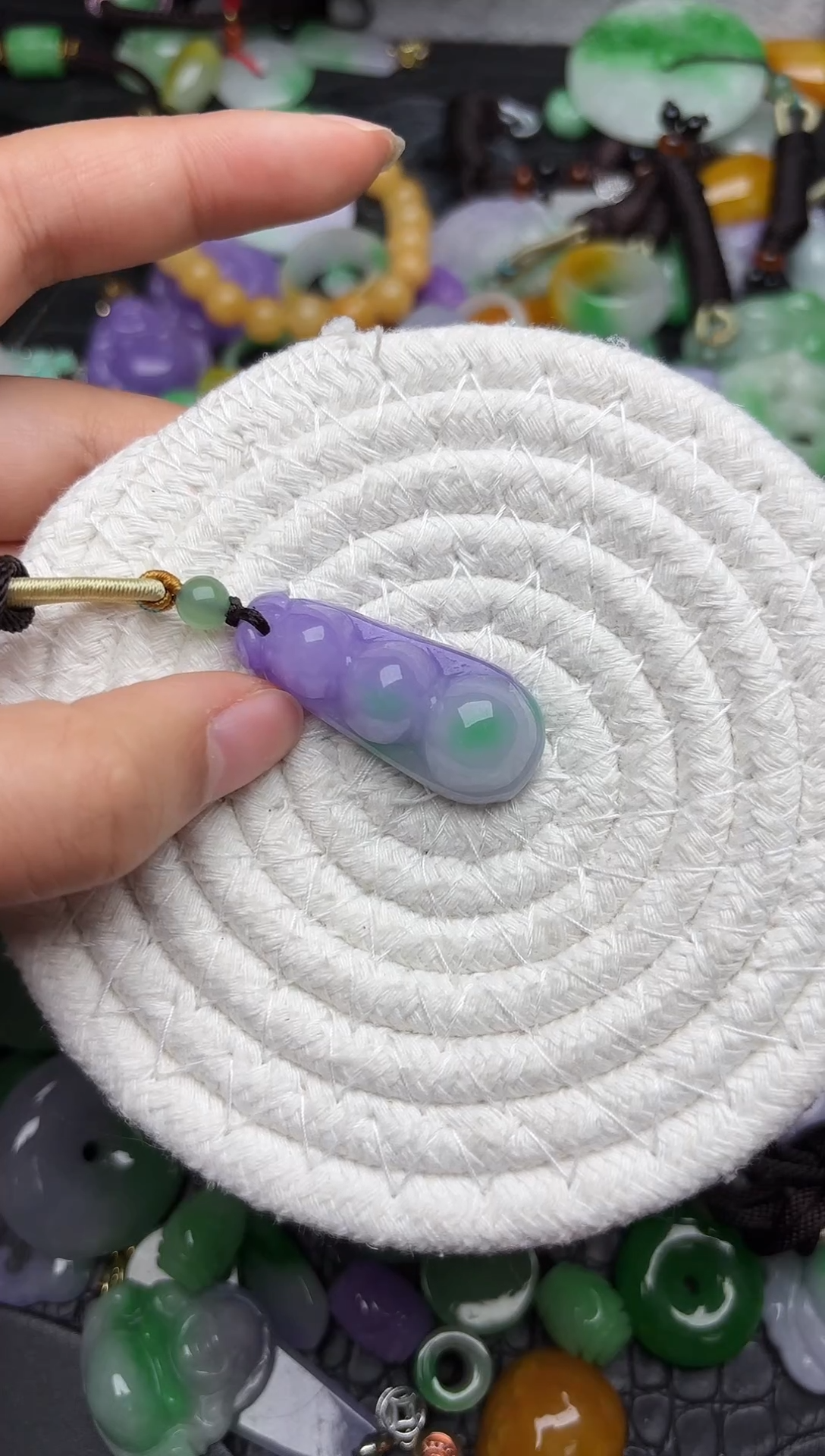 颈饰未镶嵌翡翠缅甸翡翠吊坠