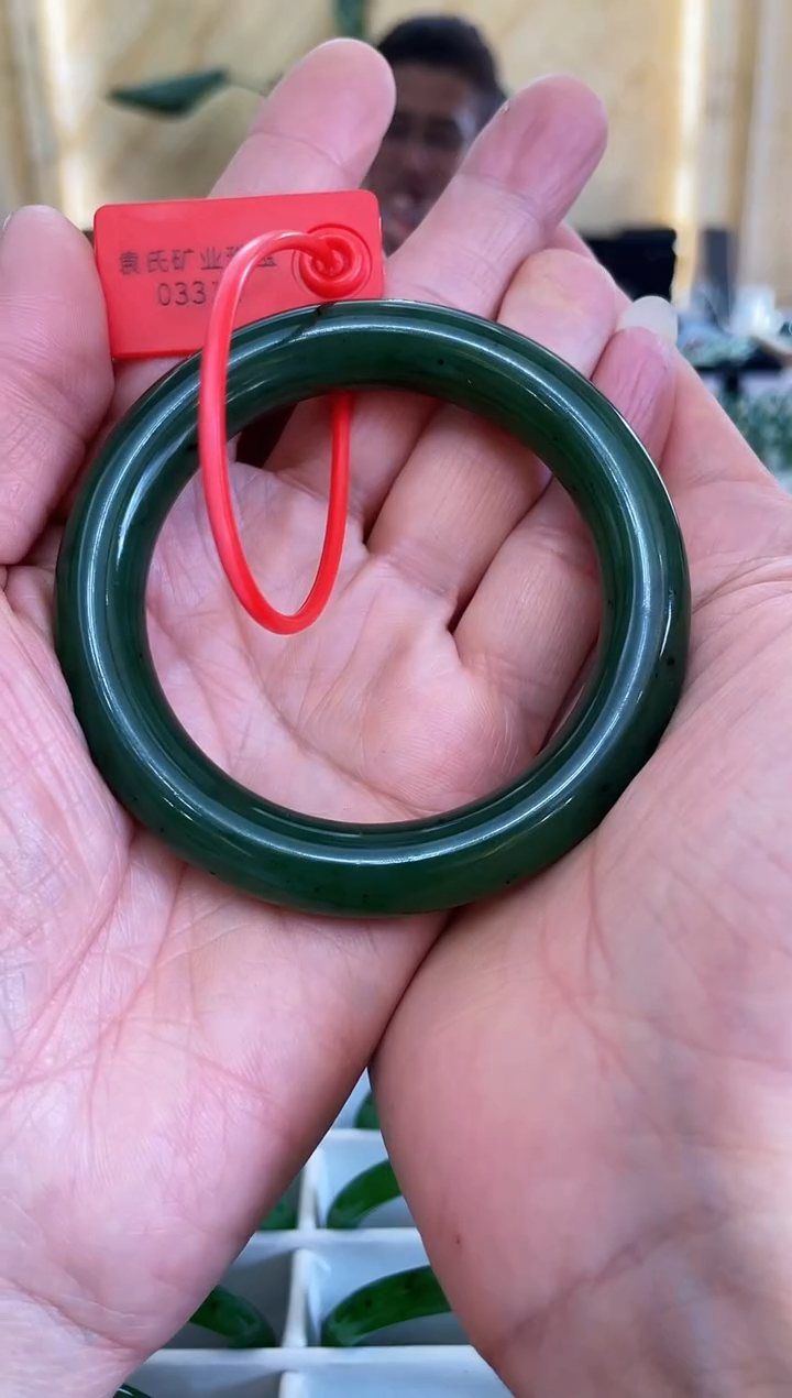 【闪购商品】和田玉（碧玉）手镯未镶嵌312