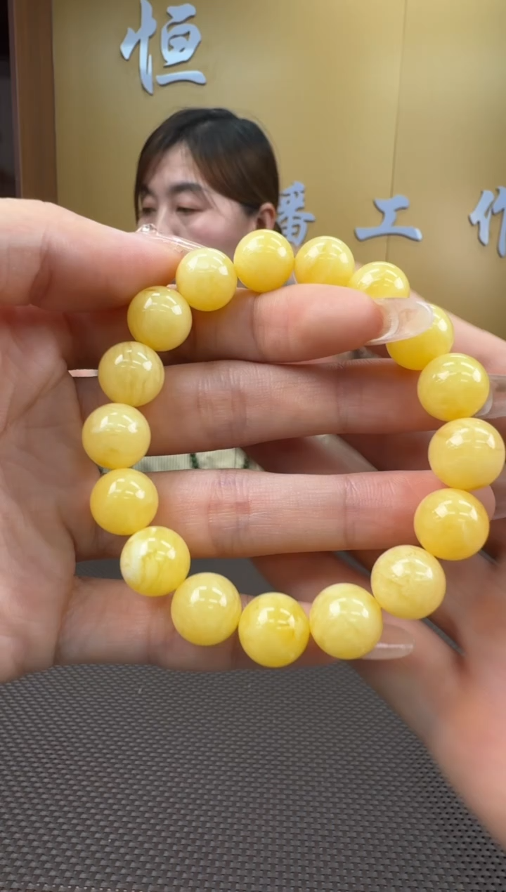 【闪购商品】琥珀裸石未镶嵌11mm多样性，发一