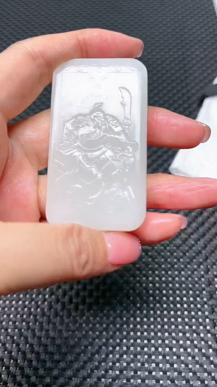 【闪购商品】和田玉挂件未镶嵌多样性发1件