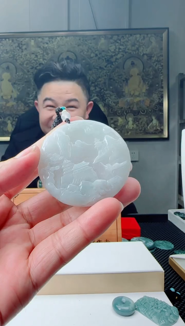 【闪购商品】翡翠颈饰未镶嵌111111111111