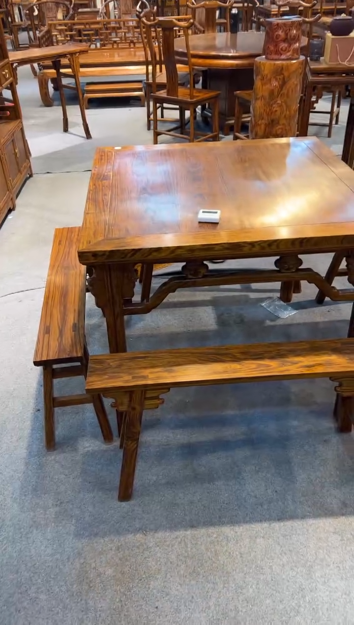 【闪购商品】花梨木类木雕方桌五件