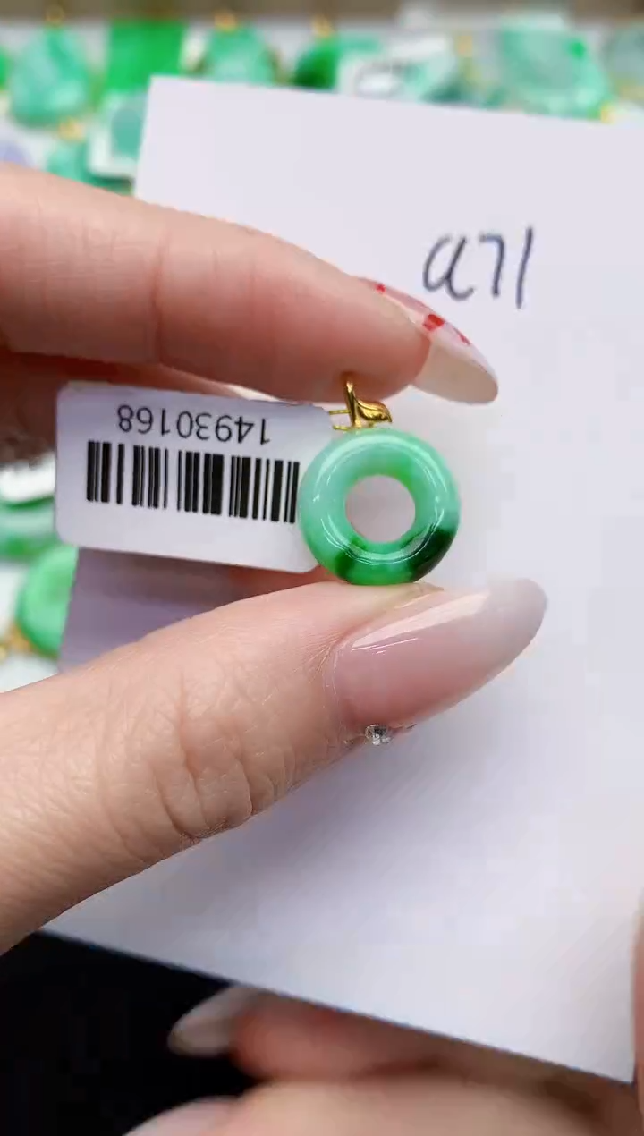 【闪购商品】翡翠颈饰18K金镶嵌000000000000