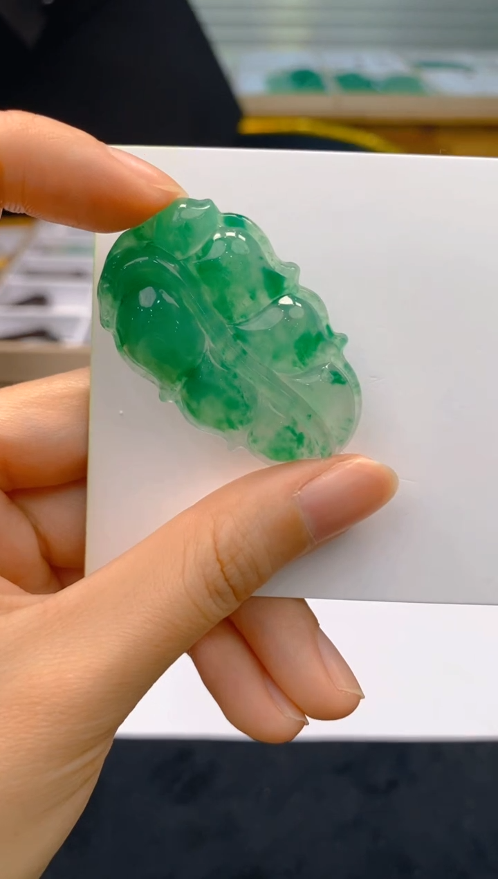 【闪购商品】石英质玉颈饰未镶嵌137