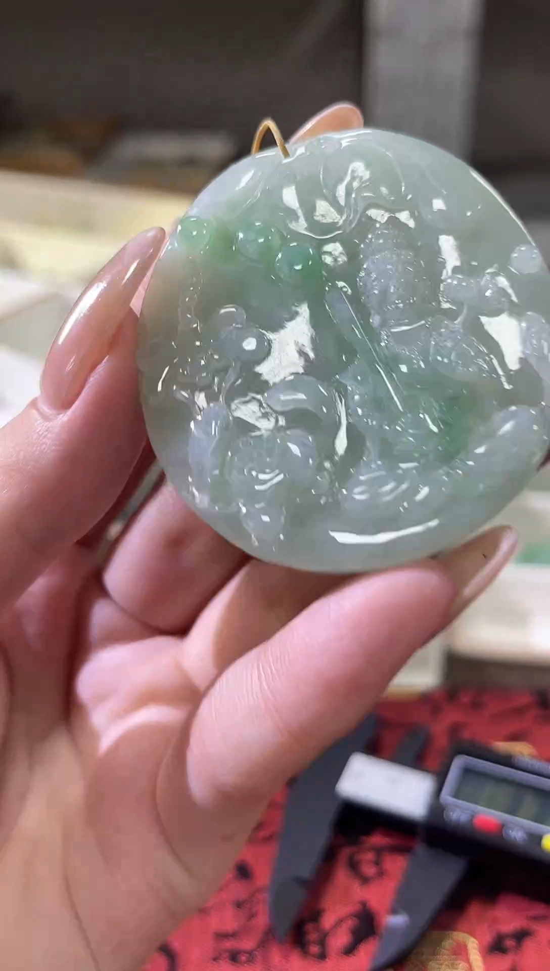 翡翠未镶嵌颈饰MFC0802171