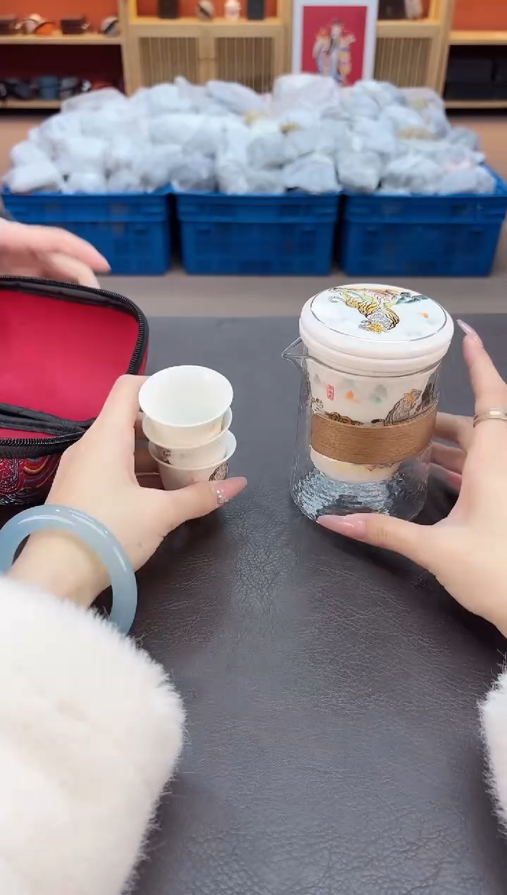 【闪购商品】摆件瓷SC1111111111111