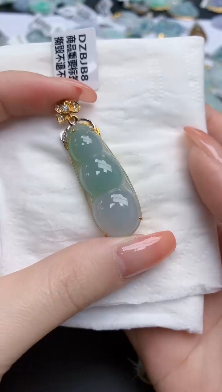 【闪购商品】翡翠颈饰18K金镶嵌天然缅甸翡翠A货