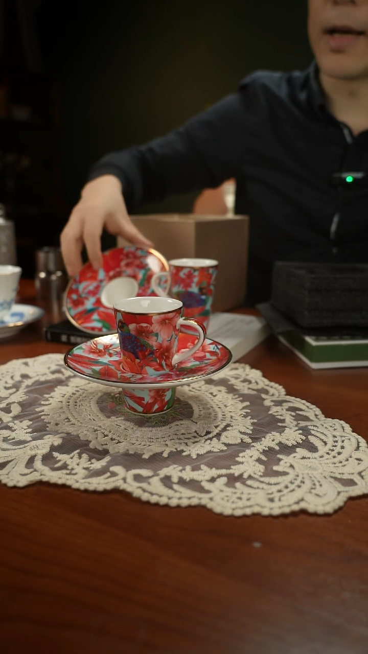 高端礼品（BM家）粉花两套原盒装-LGN