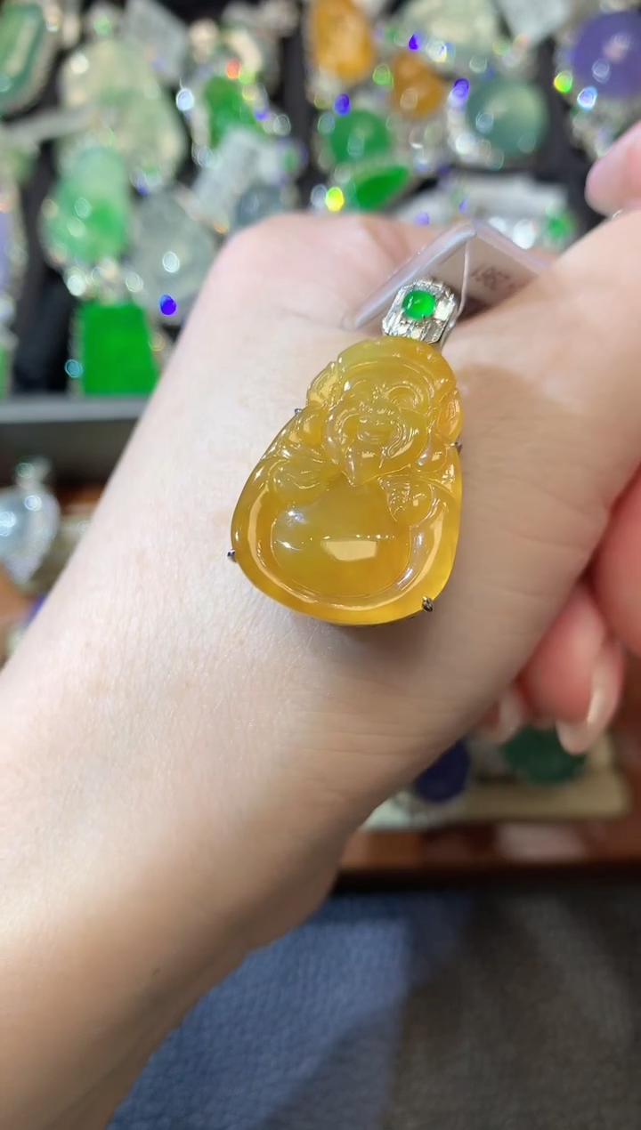 【闪购商品】翡翠吊坠(不含链)18K金镶嵌D84