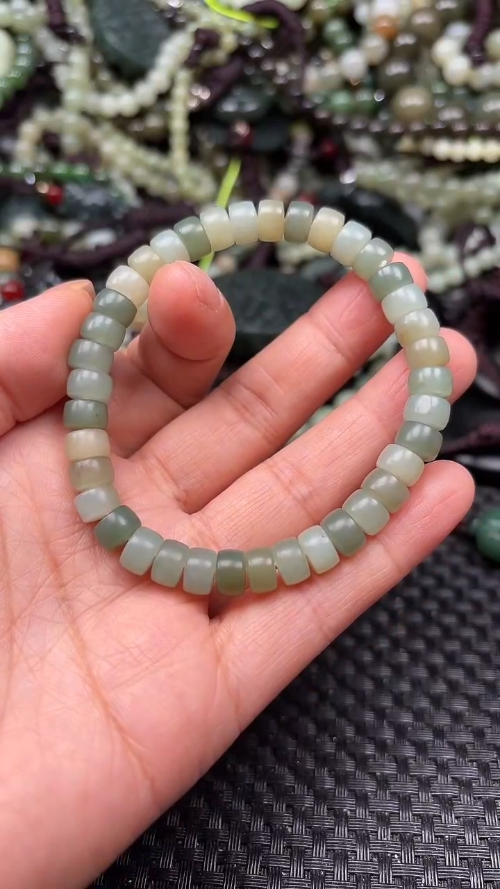 【闪购商品】和田玉颈饰未镶嵌1