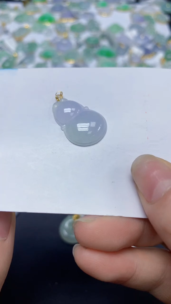 翡翠未镶嵌颈饰天然缅甸翡翠A货