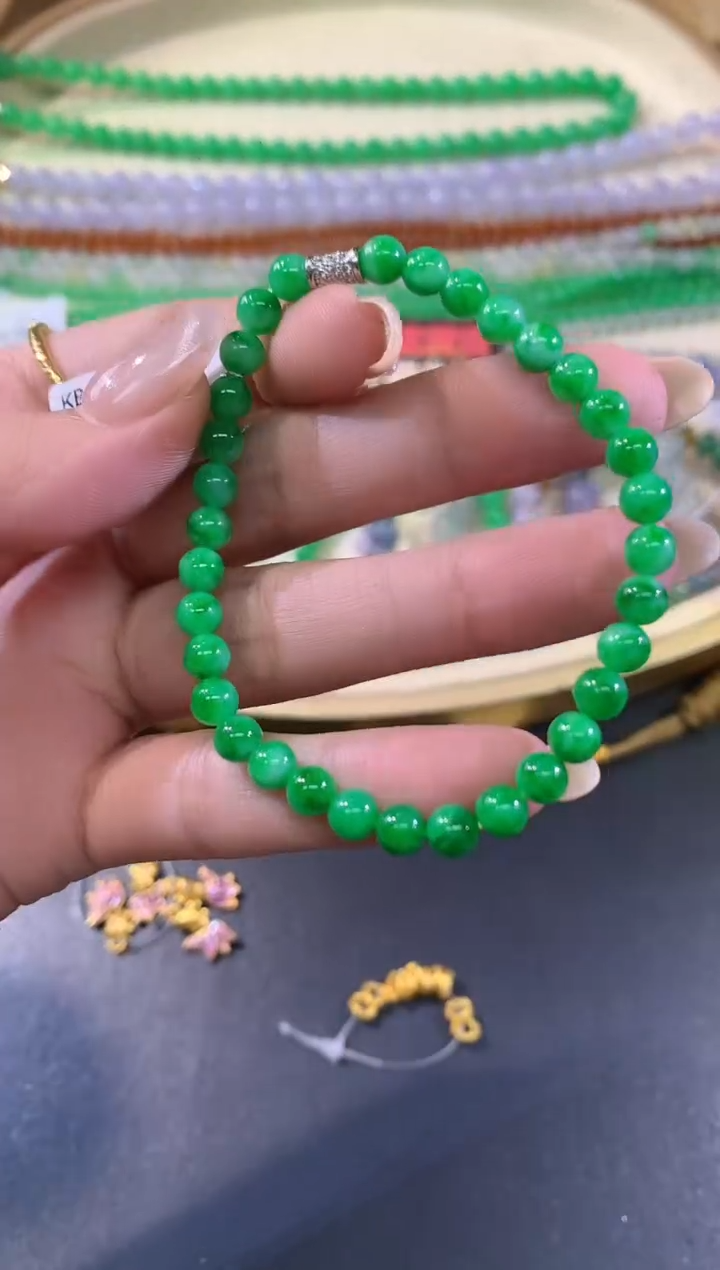 未镶嵌手串翡翠A476|多样性发其一|8800