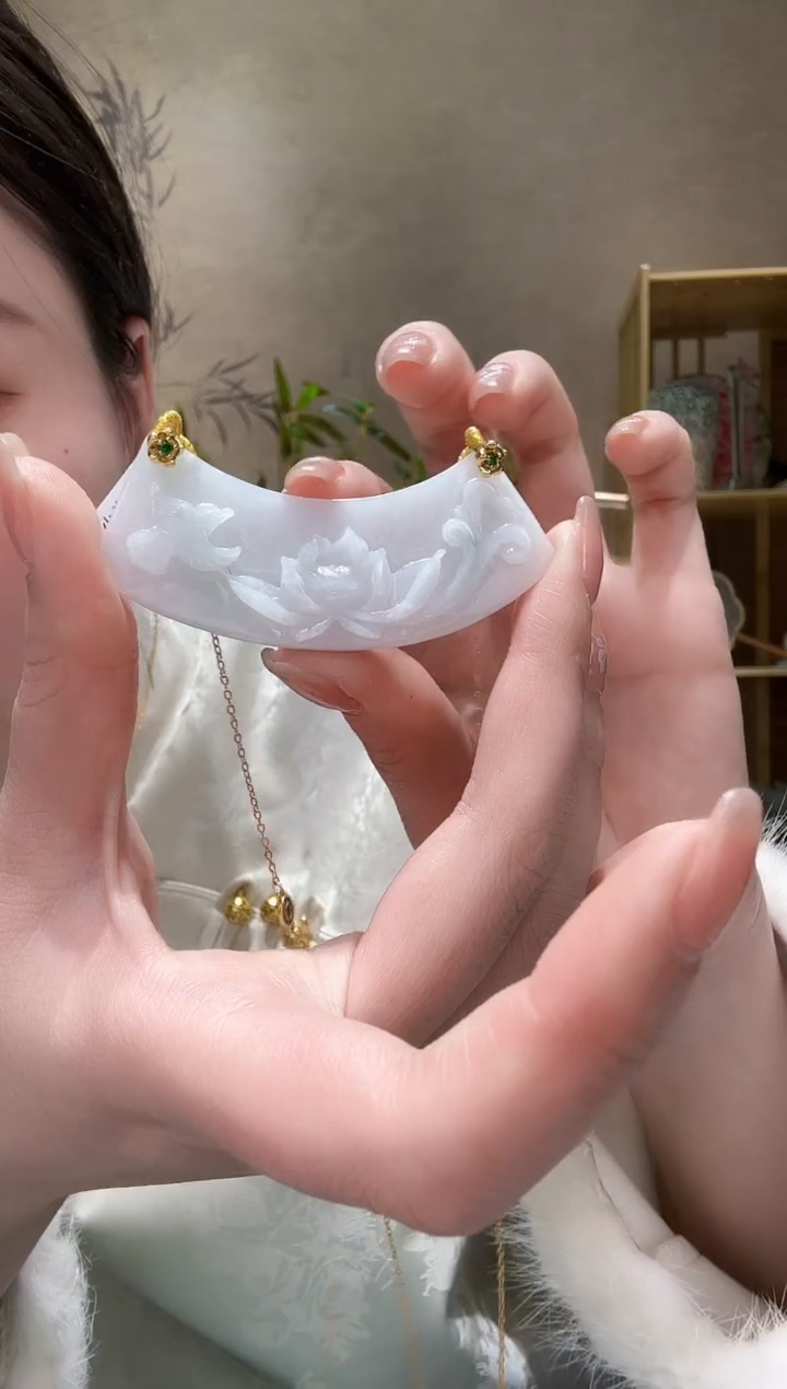 【闪购商品】翡翠颈饰未镶嵌吊坠