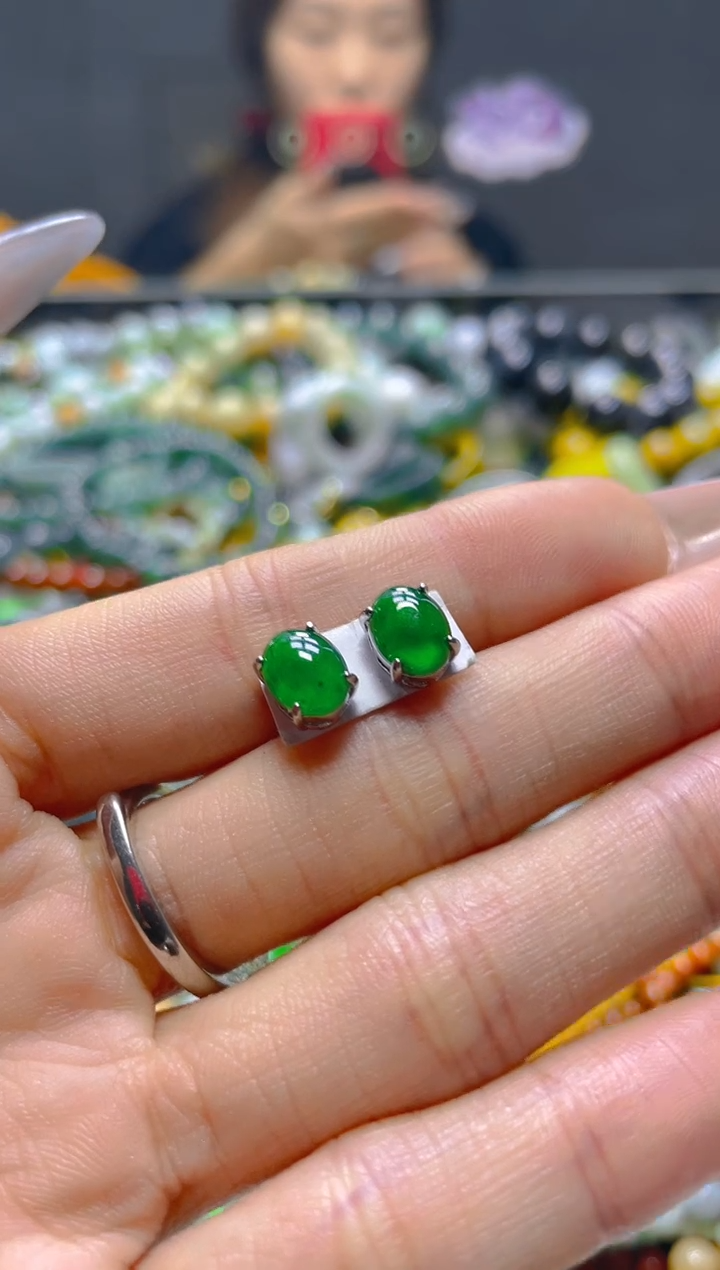 颈饰未镶嵌翡翠/F/翡翠A货，一件也是批发价