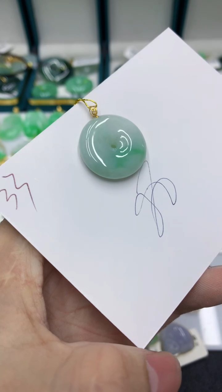 【闪购商品】翡翠颈饰18K金镶嵌号链接11111