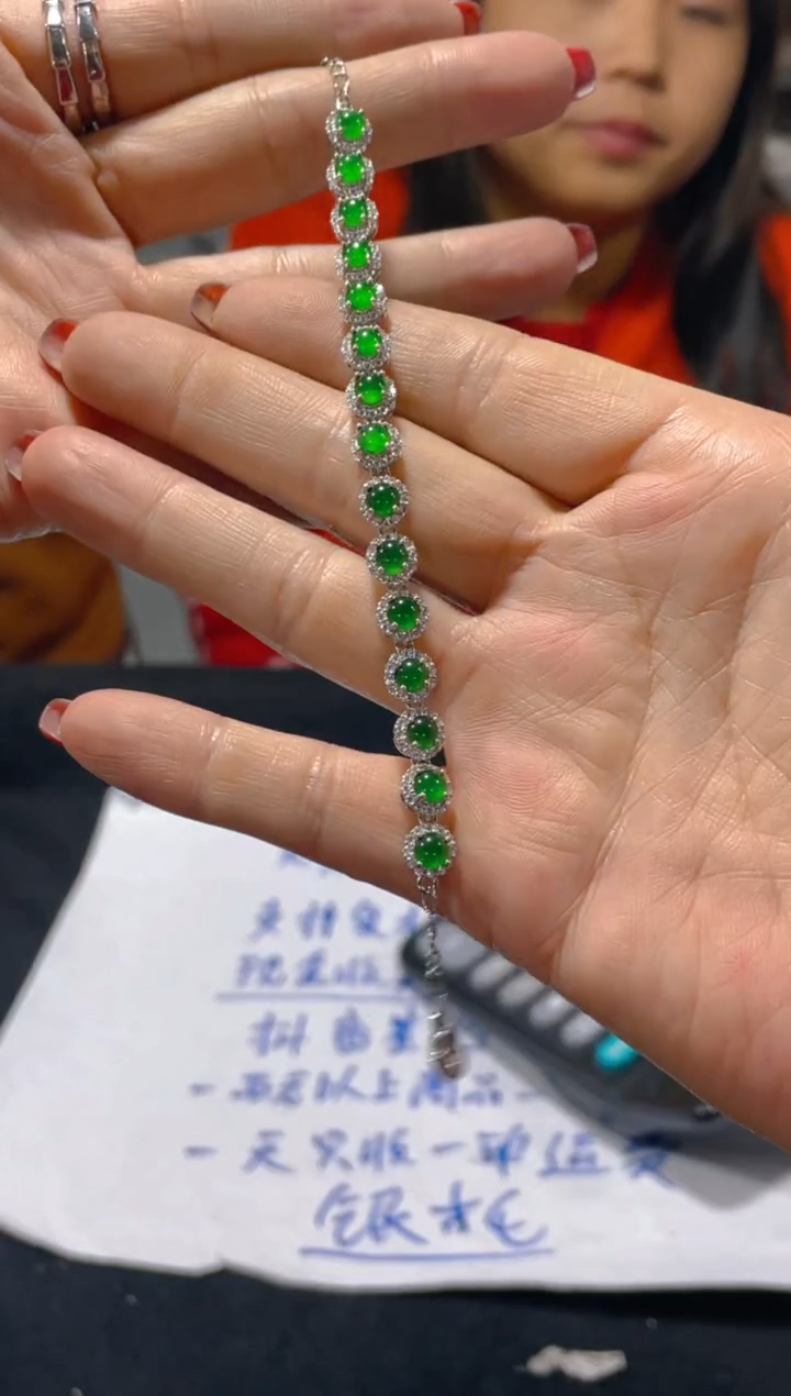 【闪购商品】定制翡翠未镶嵌天然A货翡翠多样性发货拍一发一