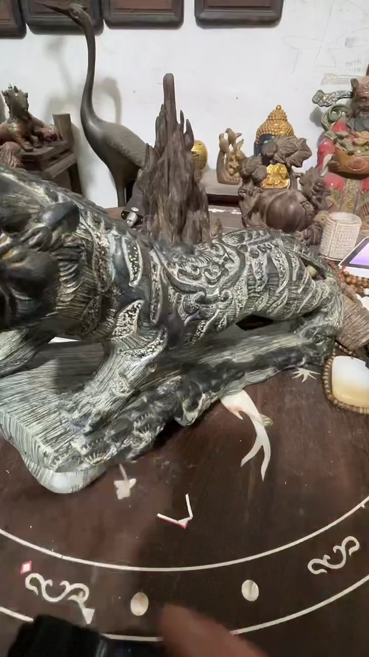 【闪购商品】木木雕新年快乐香木摆件