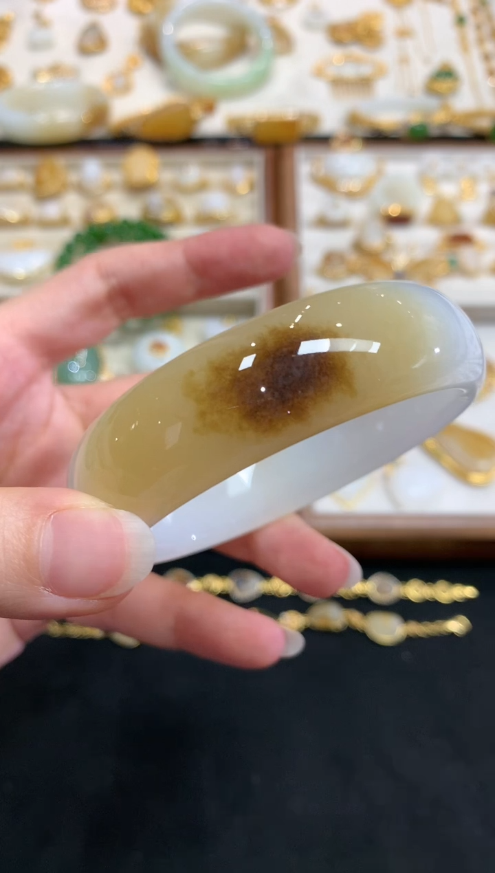 【闪购商品】和田玉手镯未镶嵌W730|26800