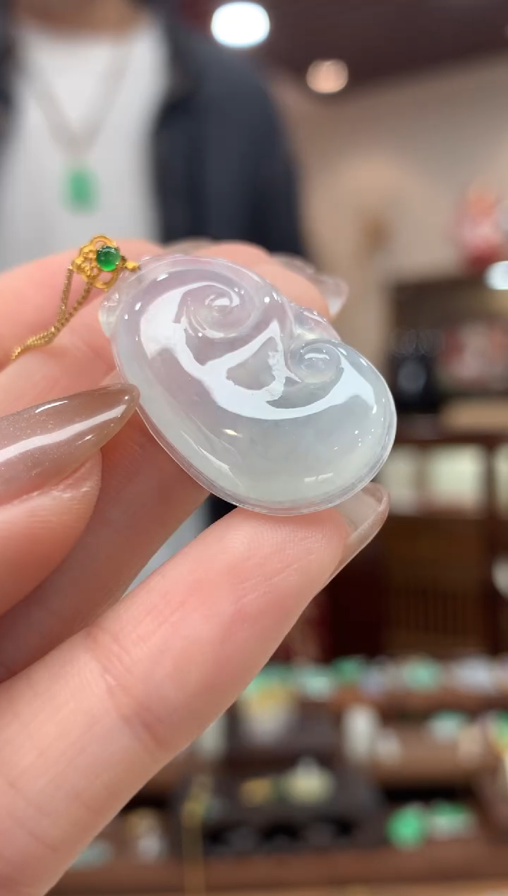【闪购商品】翡翠吊坠(不含链)18K金镶嵌如意
