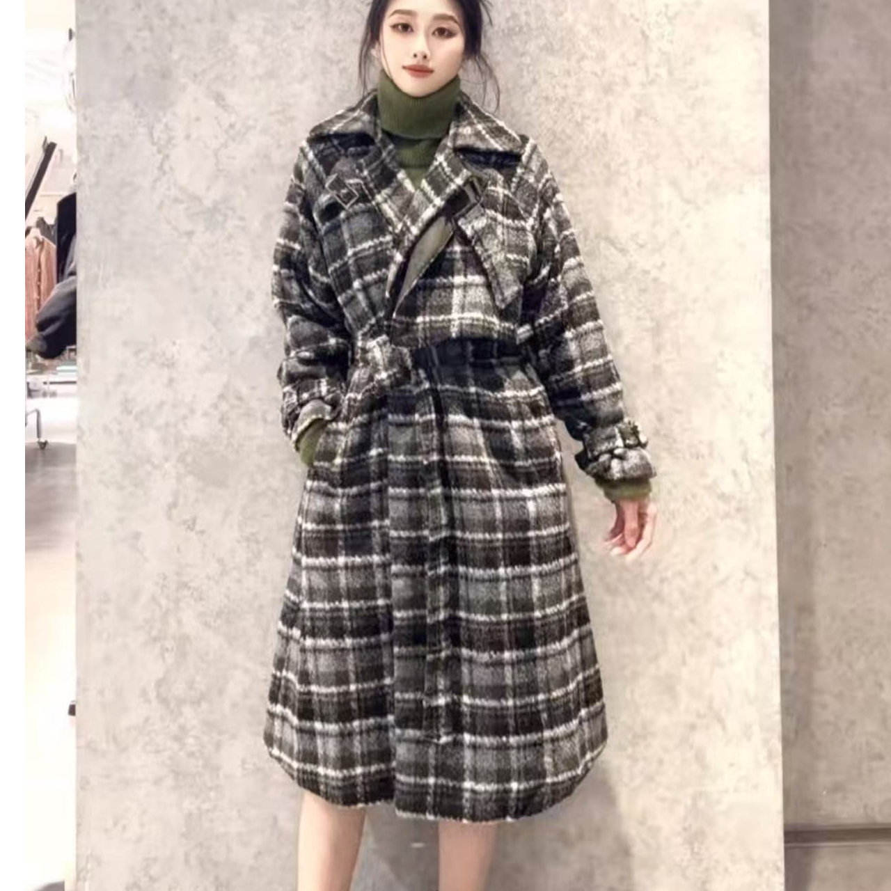 S·DEER圣迪奥女装复古翻领双排扣收腰长款外套S21481826