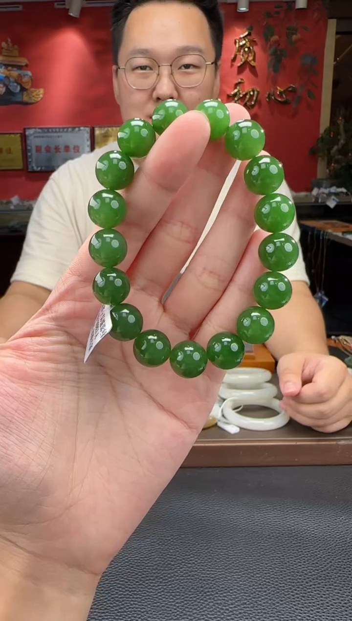手串未镶嵌和田玉碧玉辣绿单圈手串
