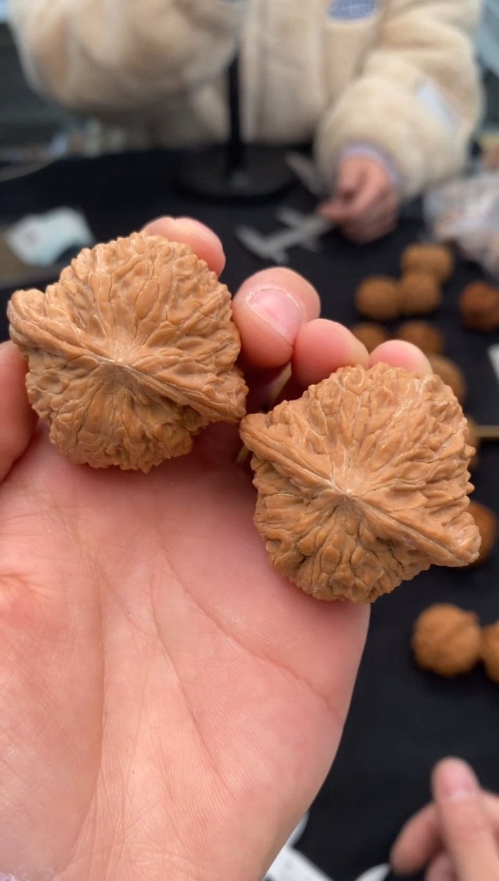 【闪购商品】文玩核桃把件山地磨41-t879