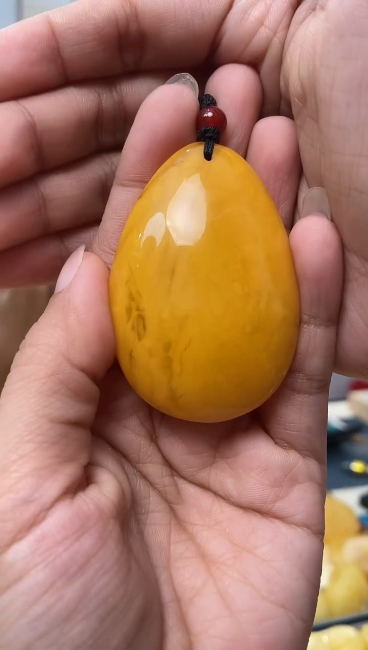 【闪购商品】琥珀裸石未镶嵌天然琥珀蜜蜡水滴