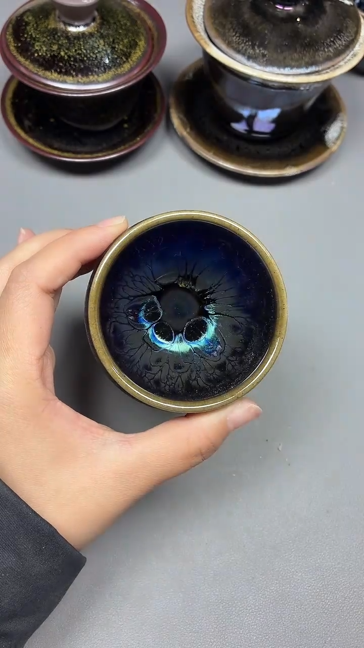 茶盏52默认微瑕              