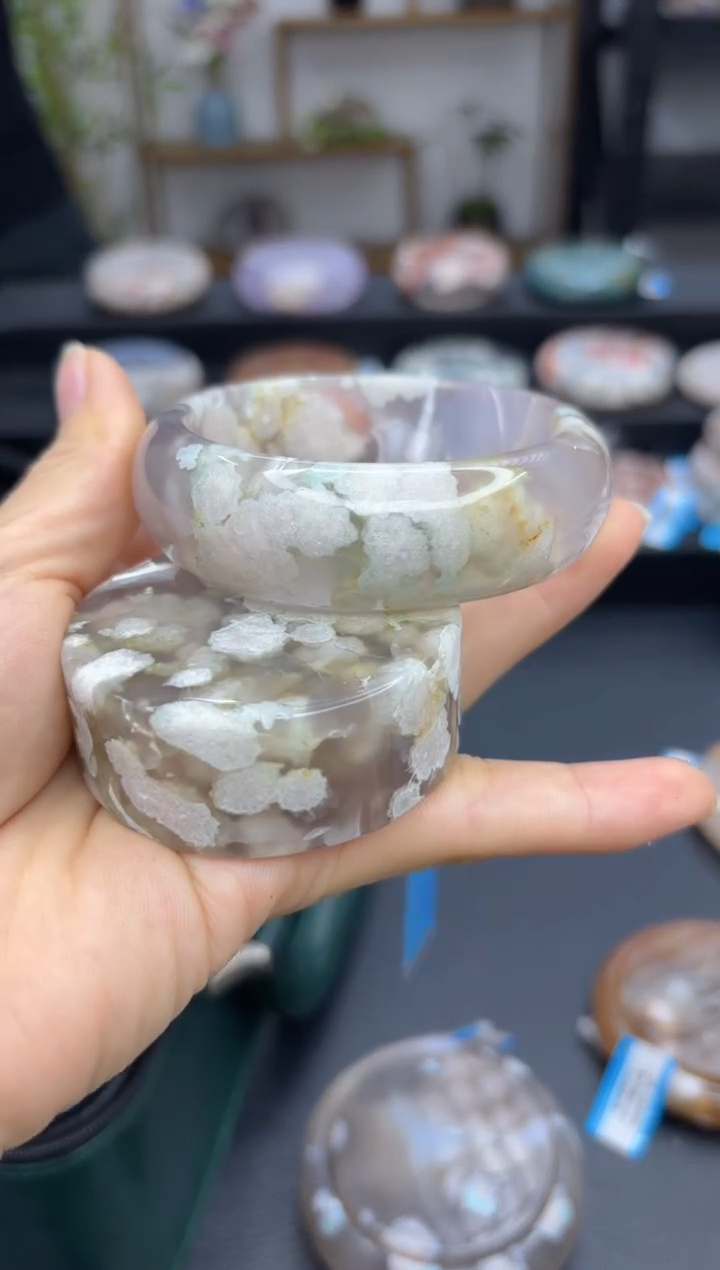 【闪购商品】石英质玉手镯未镶嵌A57(57圈赠送镯心)