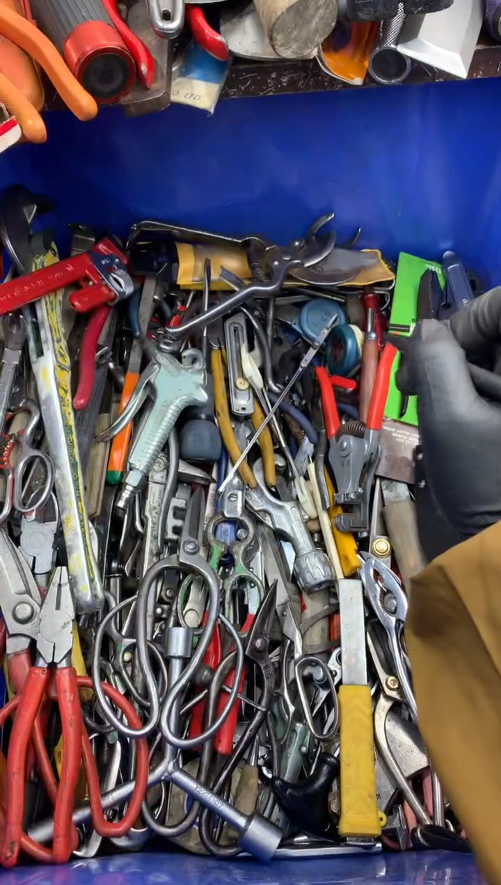 f**e可乐日本工具仓库闪购链接