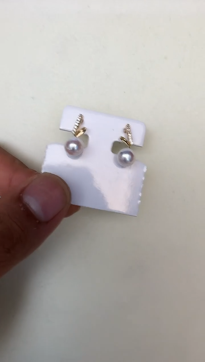 银S925镶嵌海水珍珠耳饰耳钉