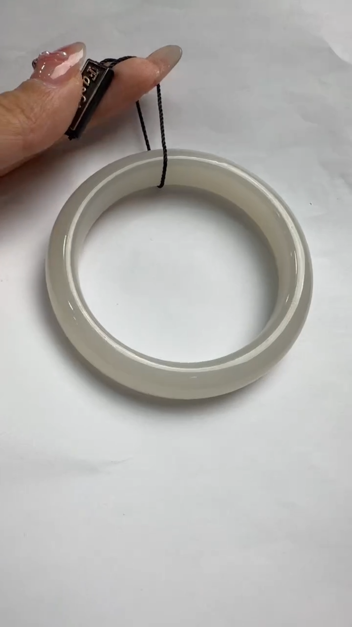 颈饰未镶嵌和田玉手镯55