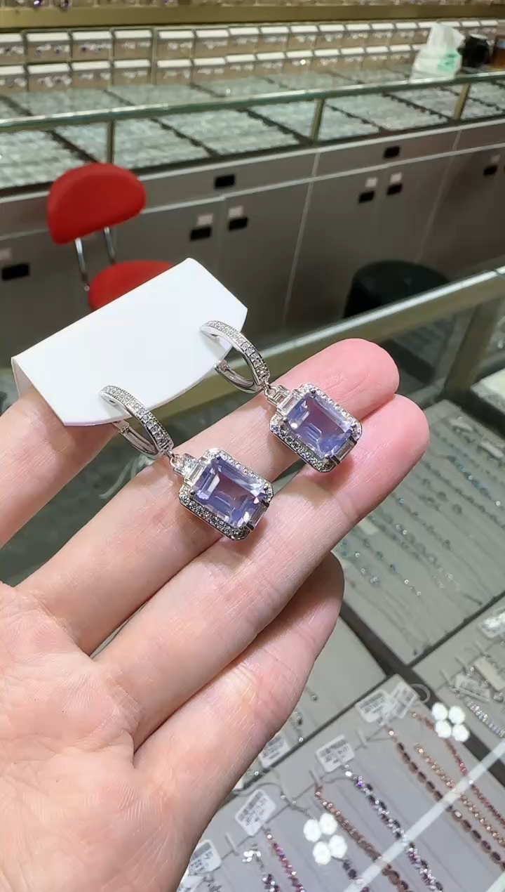 【闪购商品】紫晶耳饰银S925镶嵌7*9mm薰衣草耳坠