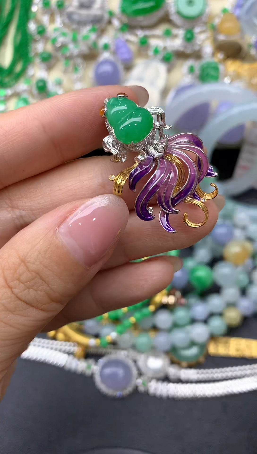 【闪购商品】翡翠颈饰18K金镶嵌588中国好珍宝