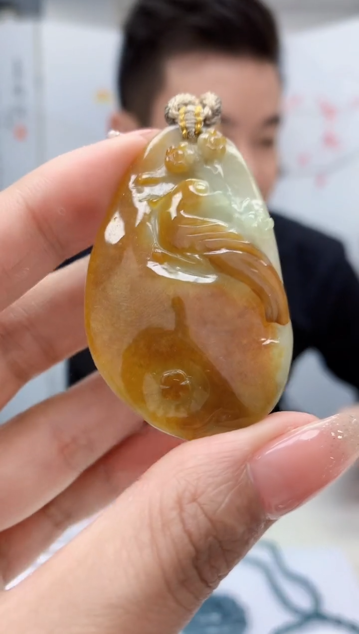 【闪购商品】定制翡翠未镶嵌4990MM-毛货挂件90