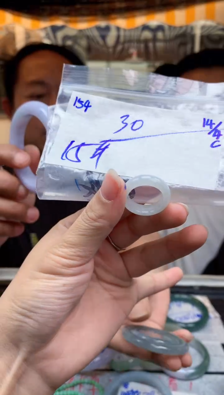 定制翡翠未镶嵌154毛货需精细抛光挂件多样性拍一发一