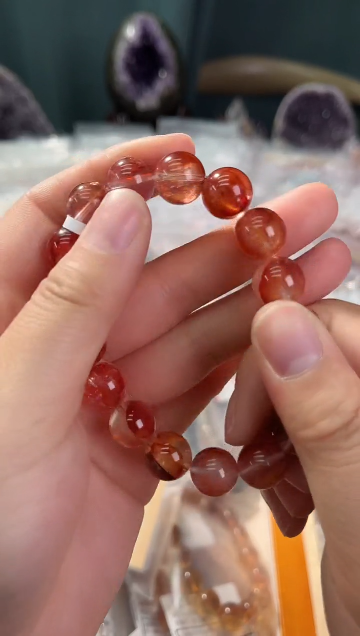 【闪购商品】水晶手链未镶嵌62多样性发其一12+