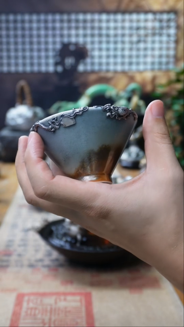 欲山行 墨龙陶瓷杯