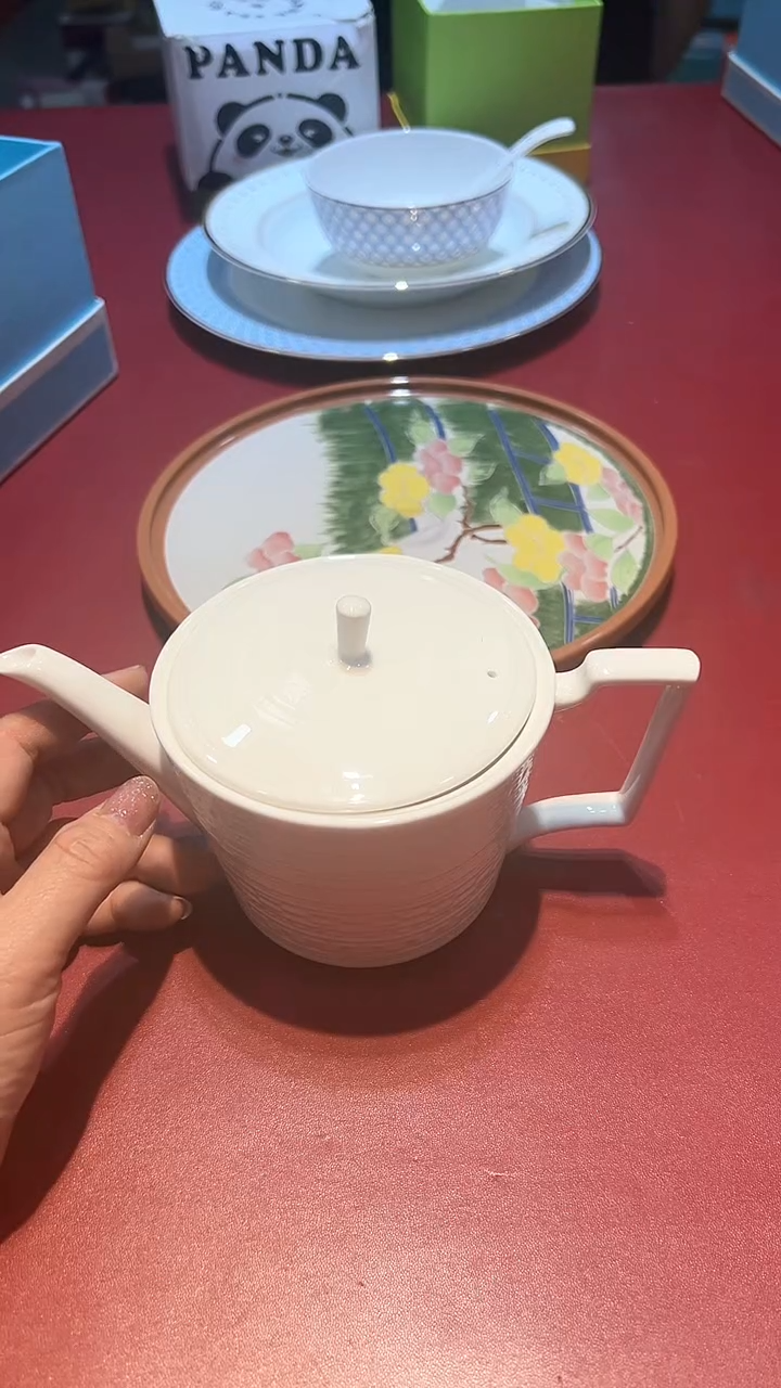 【闪购商品】瓷片锅碗瓢盆一件不剩