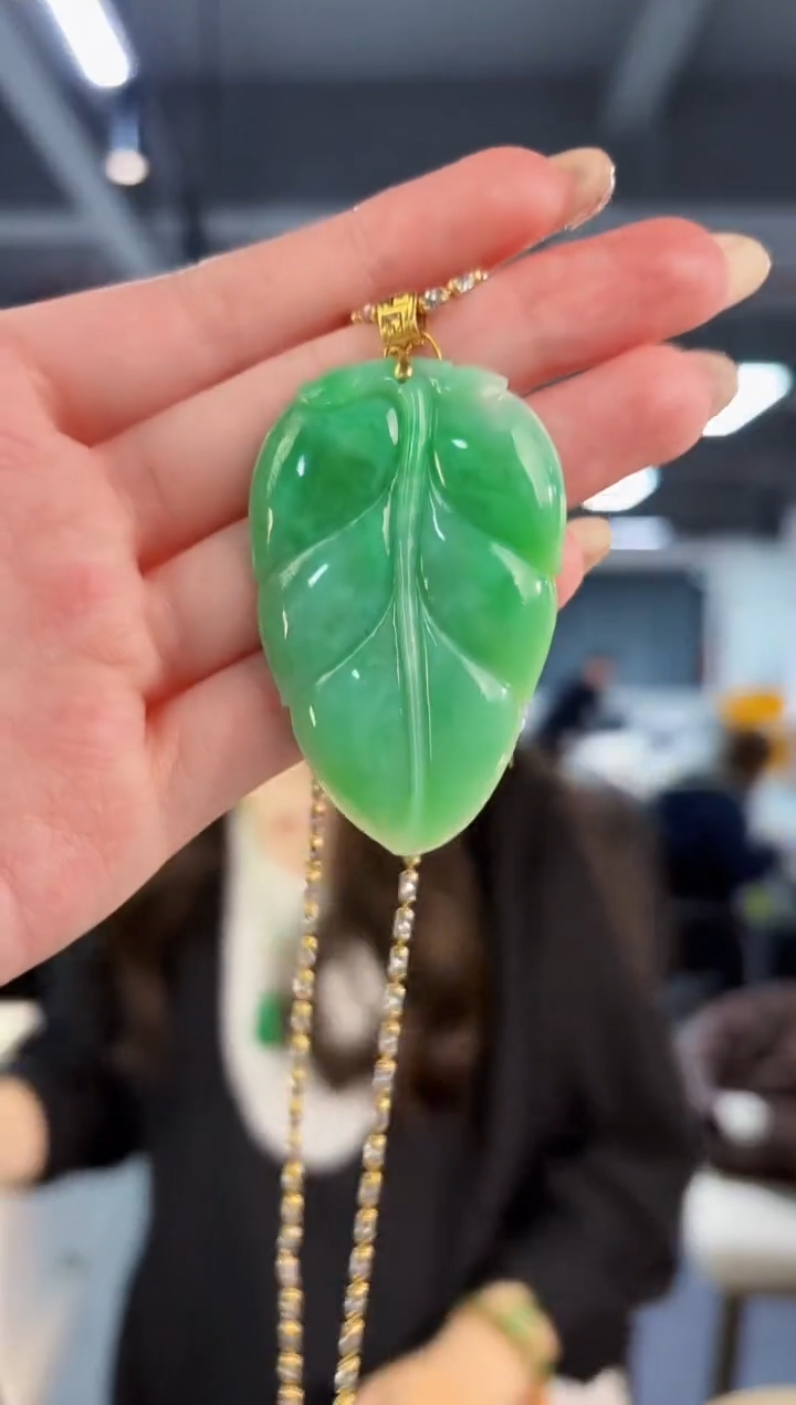 【闪购商品】翡翠吊坠(不含链)18K金镶嵌 缅料A货/支持复检/一件
